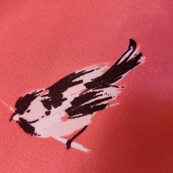 Lily White cold shoulder coral pink top with white/black bird pattern - Small - Picture 6 of 6